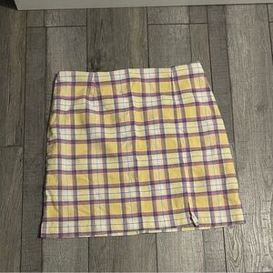 Plaid skirt size 16